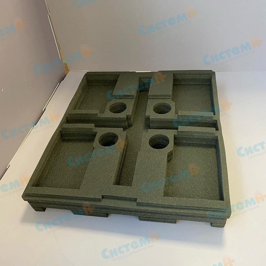 Упаковка из ППЭ для защиты прибора Упаковка из ППЭ для защиты прибора